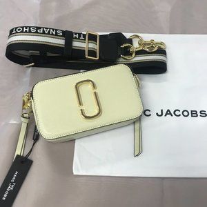 Marc Jacobs Snapshot Shoulder Bag Camera Bag